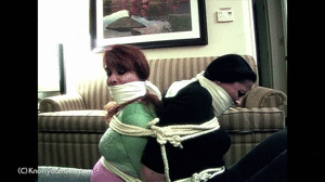 www.knottydamsels.com - Caroline Pierce & Pandora Jones: Back To Back Damsels thumbnail